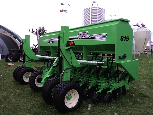 800 Series No Till Seed Drill