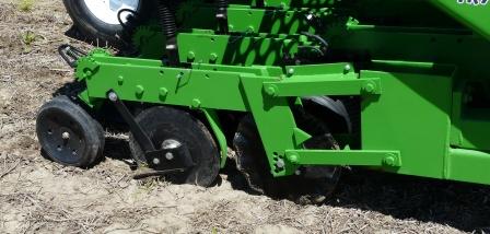 TK7600 series row unit